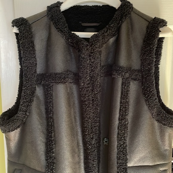 NIC+ZOE Vest - Picture 4 of 9